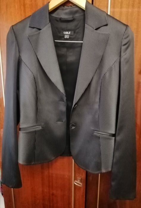 Костюм юбочный, новый