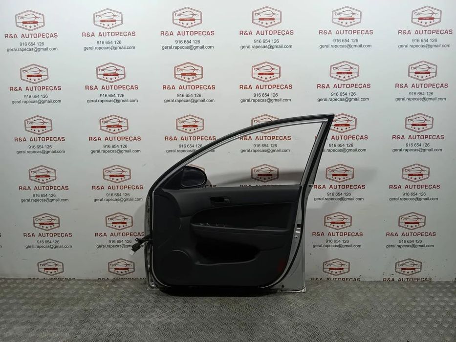 Porta Frente Direita Hyundai I30 Original