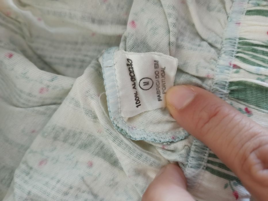 Pijama de camisola e calções, novo