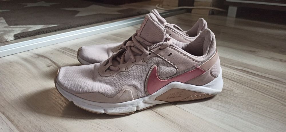 Buty sportowe Nike 40