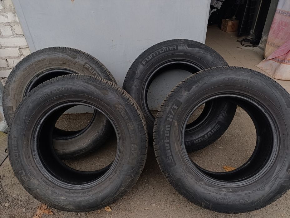 Шини літні 265/65 R17 FUNTOMA