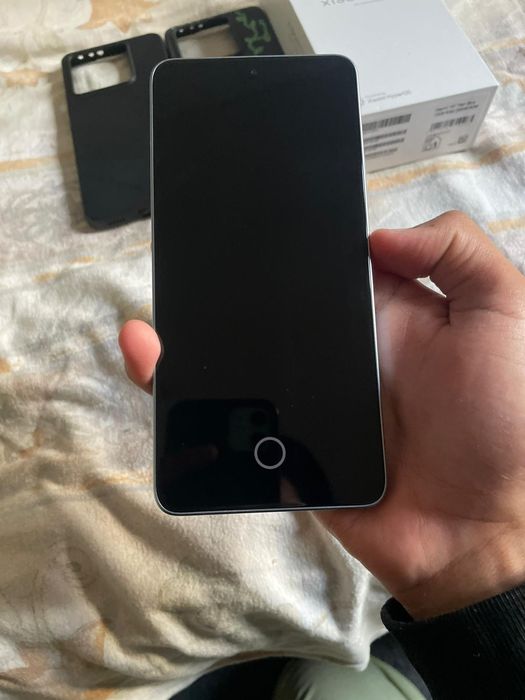 xiaomi  MI 14 T 12 RAM 256 gbs