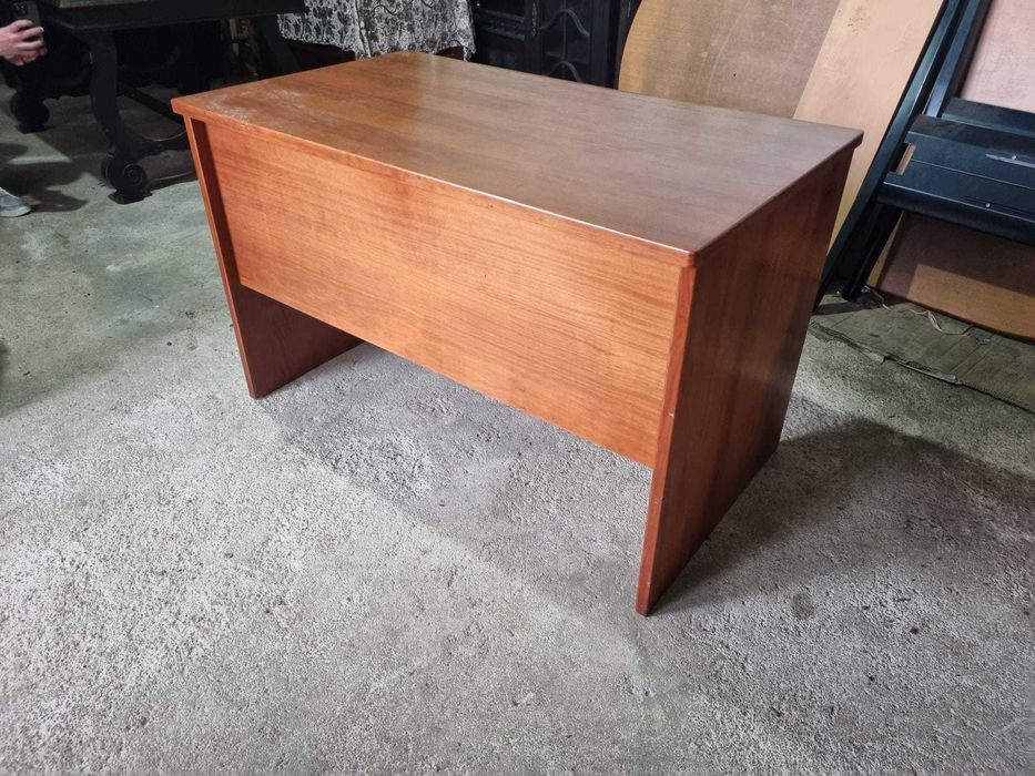 Secretaria em Madeira