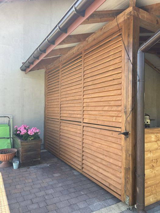 Żaluzje ruchome drewniane