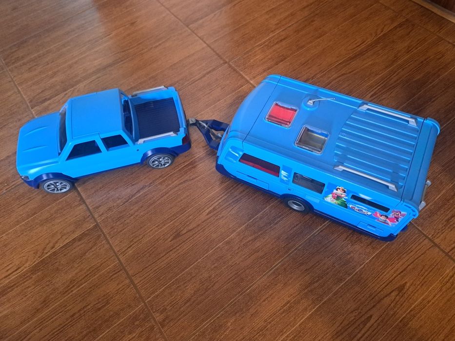 Playmobil 9502 pick up z przyczepa kempingowa