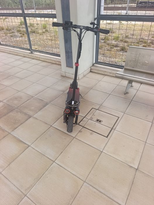 Trotinete elétrica E-CROOS MAX 2X2