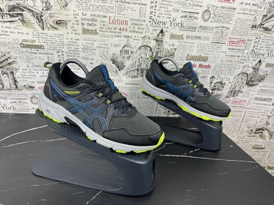 Кросівки Asics GEL-VENTURE 8 Розмір 40.5 Взуття