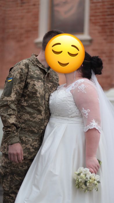 Свадебное платье