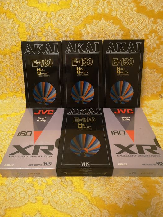 Видео кассеты VHS 180