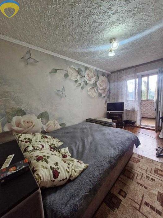 Продам 2 кімнатну квартиру на Черемушках