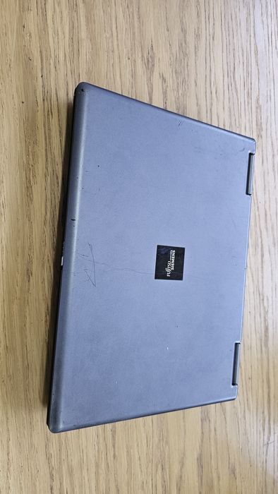 Portatil Fujitsu Siemens Computers