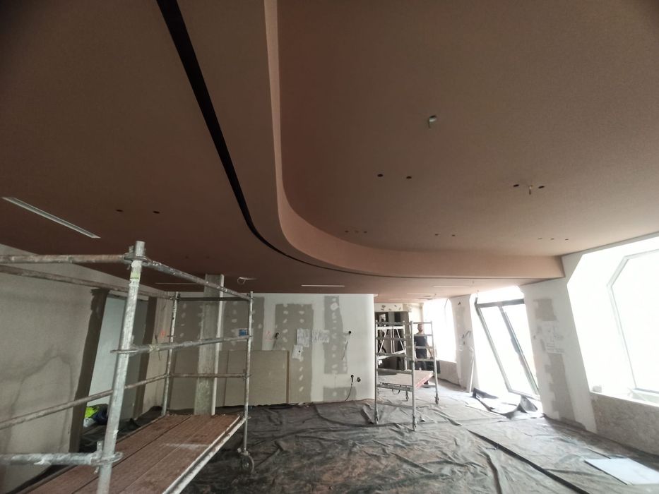 Ofereço serviço de construção civil