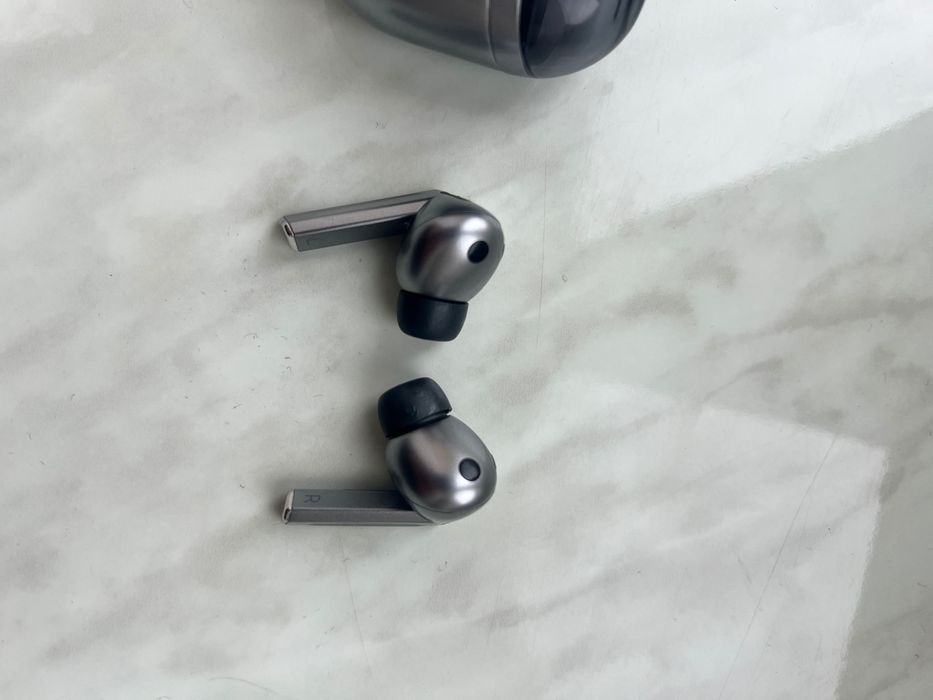 Наушники Samsung Galaxy Buds3 Pro (Silver) SM-R630NZAASEK