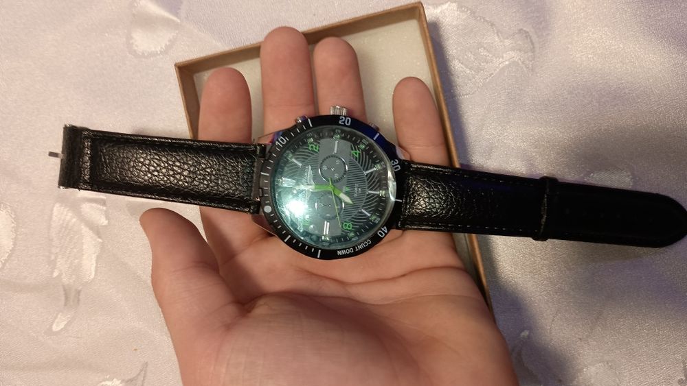 Zegarek z skórzanym Paskiem dla Mężczyzn