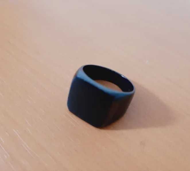 Anel de mesa Nº22 preto em aço - Unissexo