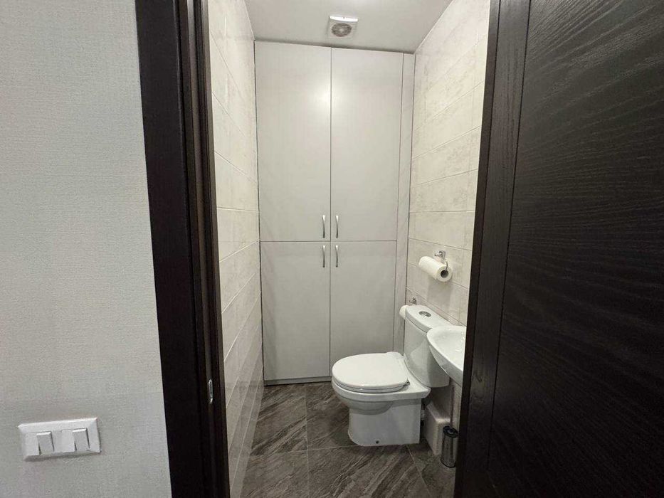 Просторий офіс з ремонтом та меблями в Голосіївському р-ні Києва