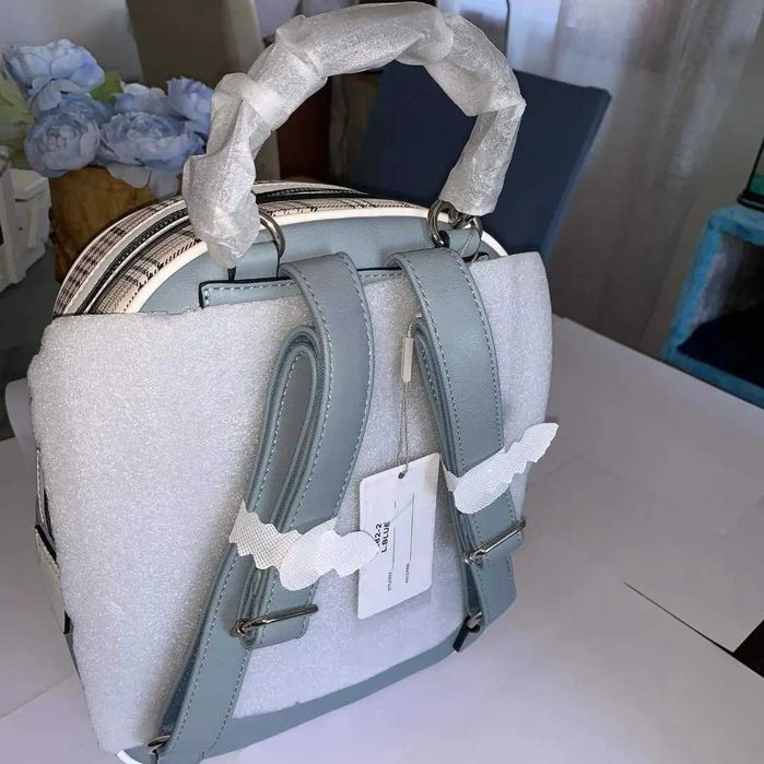 Mochila Light Blue David Jones e outros modelos.