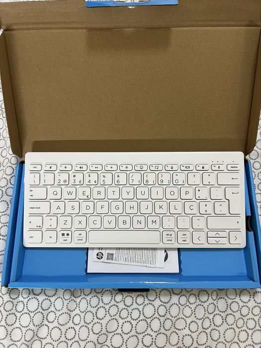 Teclado Bluetooth HP Compact Multi-Device