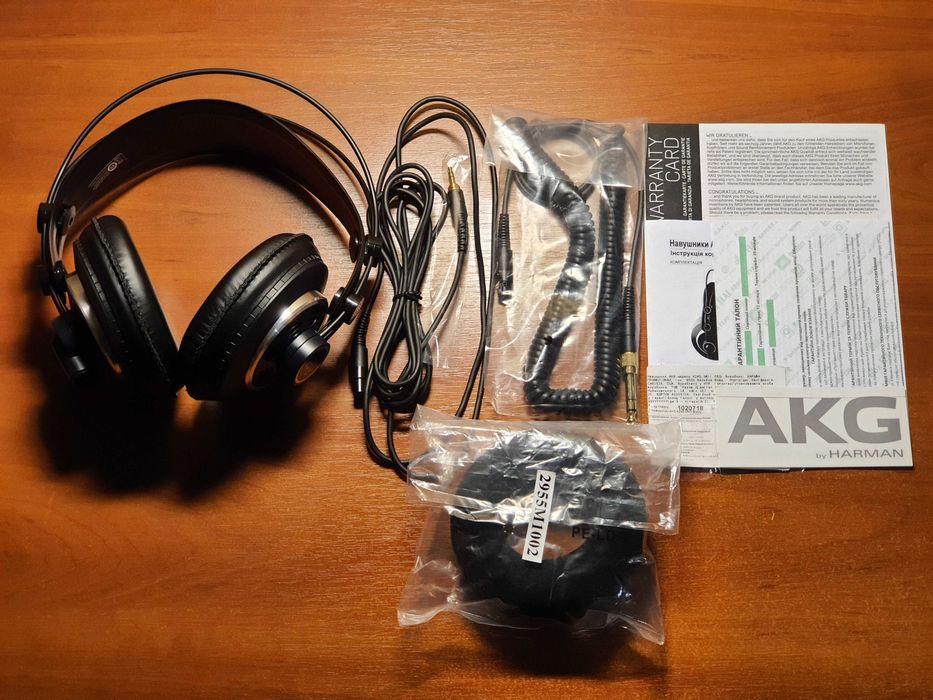 Студійні навушники AKG K240 MKII Black