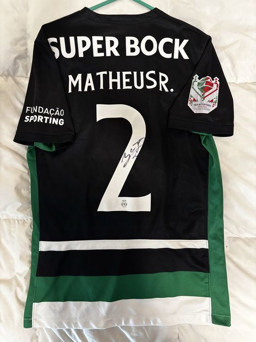 Match Worn Shirt Autografada Sporting Clube de Portugal