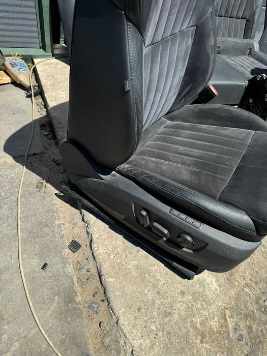 Комплект сидінь сидіння шкіра алькантара Skoda Superb 3 салон