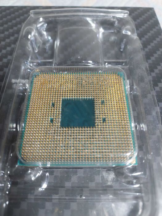 Processador / CPU AMD Ryzen 5 2600X - 6 cores - 12 Threads