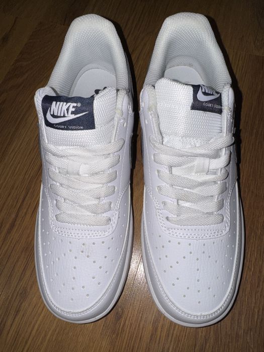 Nike Court rozmiar 40