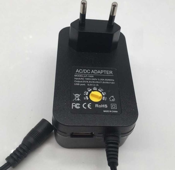Adaptador de alimentação ajustável