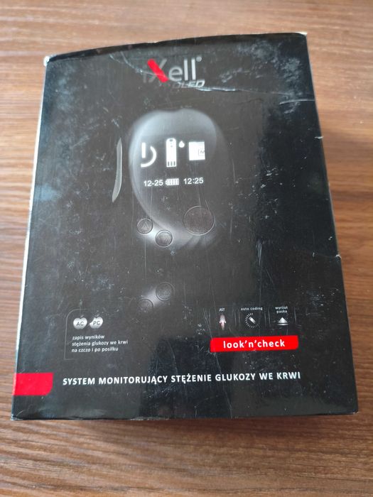 Glukometr dla diabetyków ixell oled, nowy komplet, ładowarka itp.