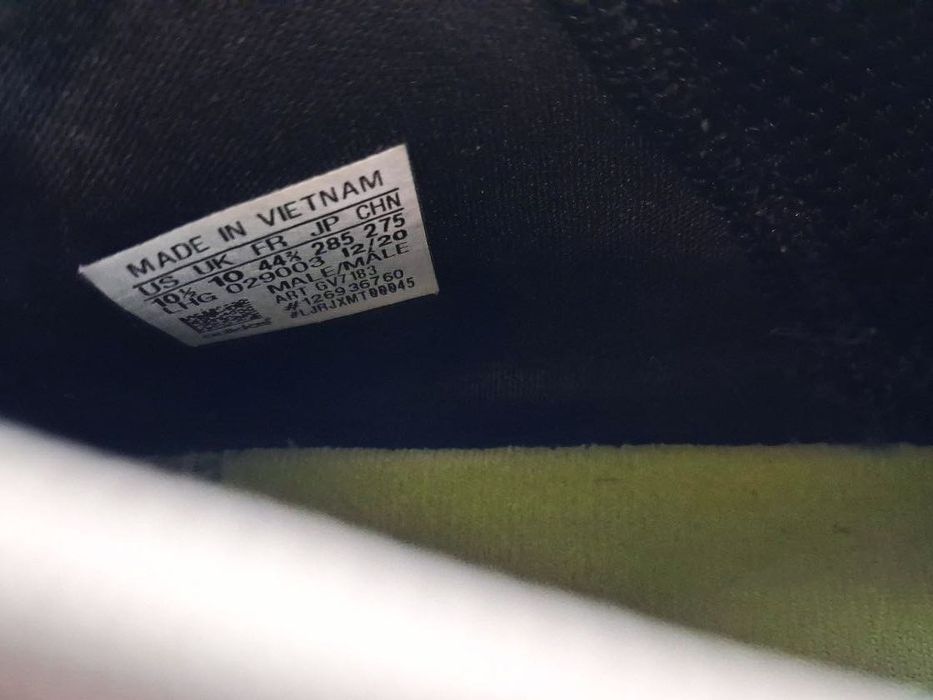 Кросівки Adidas Nmd_R1 Black Boost (р. 44) Оригинал летние мужские беговые кроссовки буст