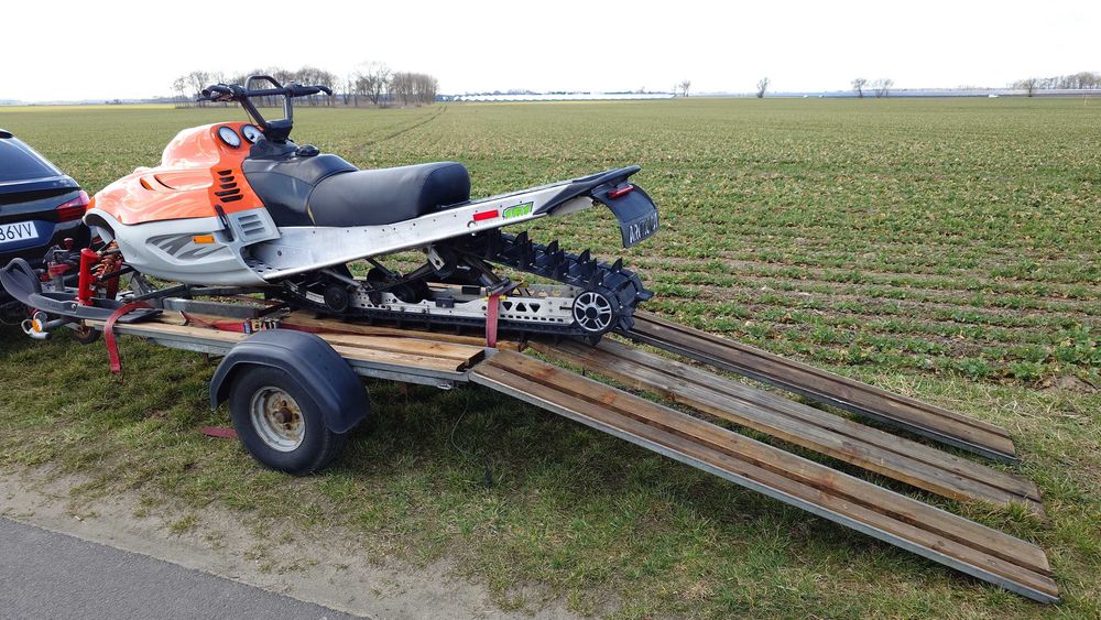 Arctic Cat Mountain Cat 800 + przyczepa