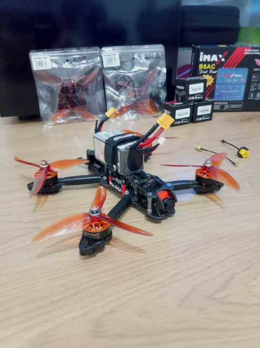 Dron FPV Mark4 Analog ELRS | Zestaw
