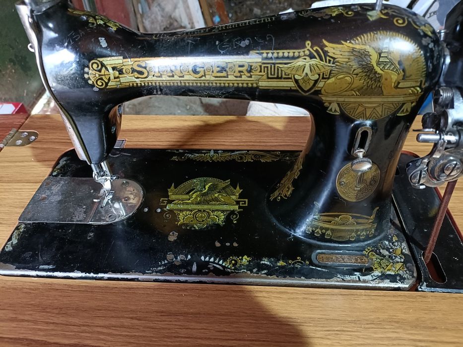 Máquina custura antiga Singer