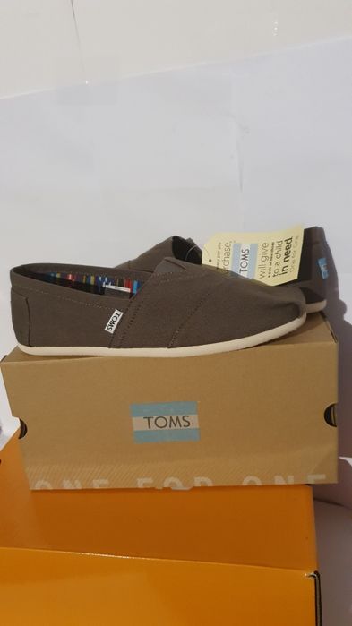 Espadryle męskie nowe Toms Classics rozmiar 41