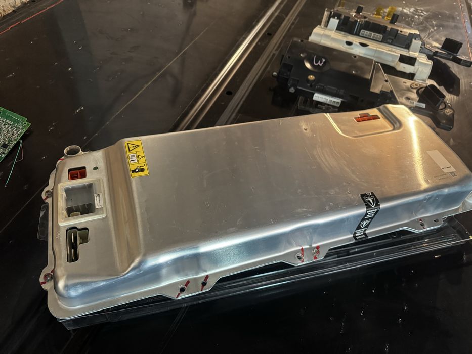 Чарджер модел 3