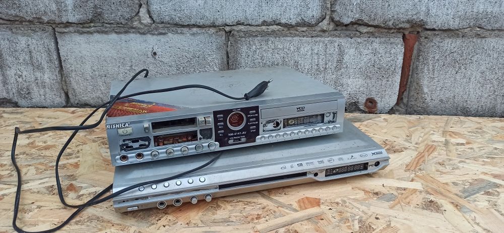 Дивиди проигрыватель на запчасти