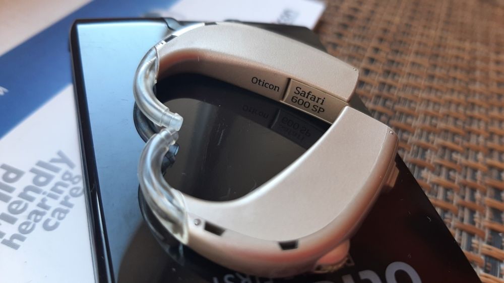 Слуховые аппараты Oticon Safari 600 SP