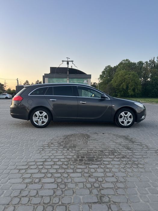 Продам OPEL  INSIGNIA