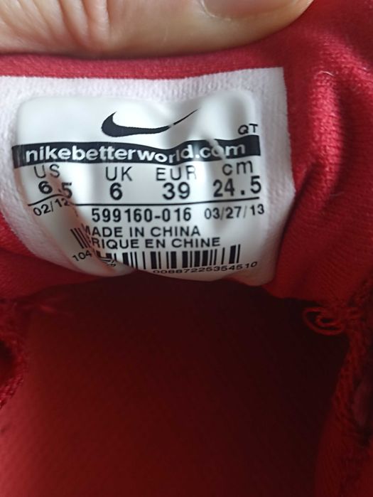 Sapatilhas NIKE. Original. Bom Estado. N.º39.