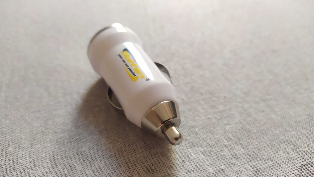 USB адаптер в прикуриватель автомобиля