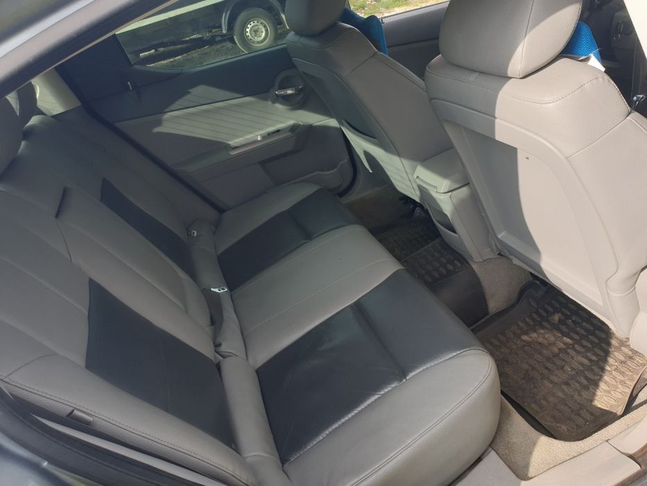 Dodge avenger в хорошому стані