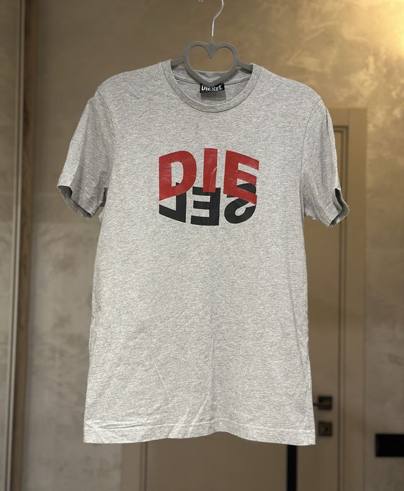 Diesel футболка сіра розмір М