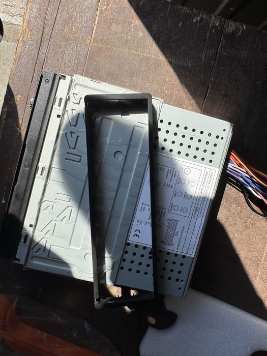 Radio Samochodowe 1 DIN ekran 7 cali kamera cofania pilot