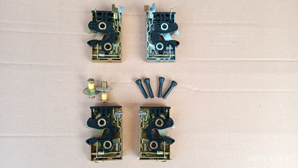 Ручка дверей замки VW Golf 2 Jetta 2 Passat B2. ВІДПРАВКА НАЛОЖЕНИМ !!