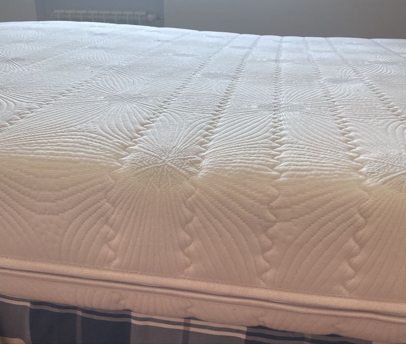 Colchao casal com 10 meses+ fatura  - Mindok Soft