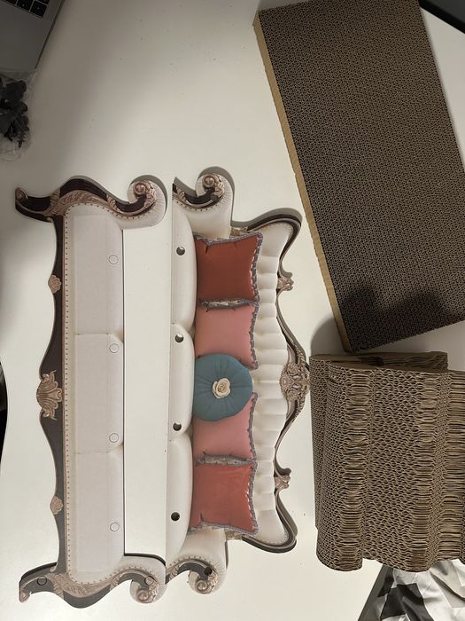 Królewski Drapak dla Kota