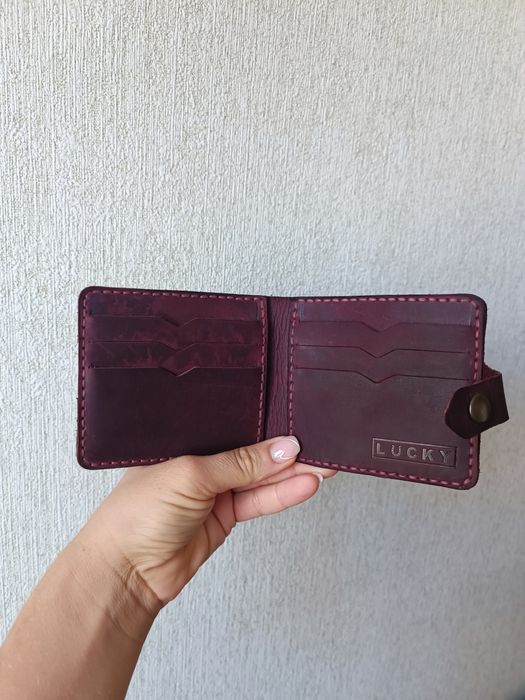 Жіночий шкіряний гаманець