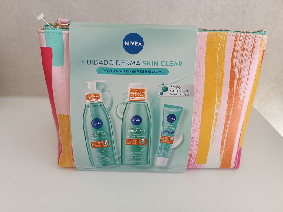 Kit Nivea derma skin clear