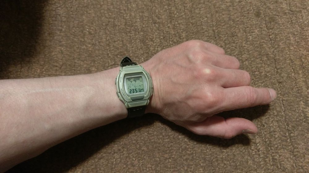 Годинник, часы, Casio illuminator Scout, Q&Q, оригинал, олдовые
