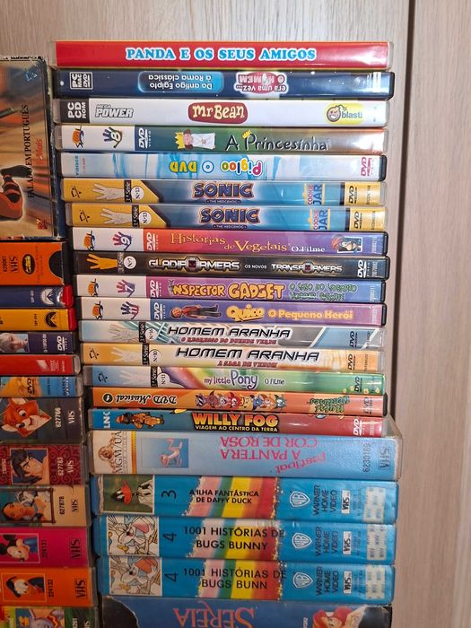 Conjunto VHS + Dvd + PC
